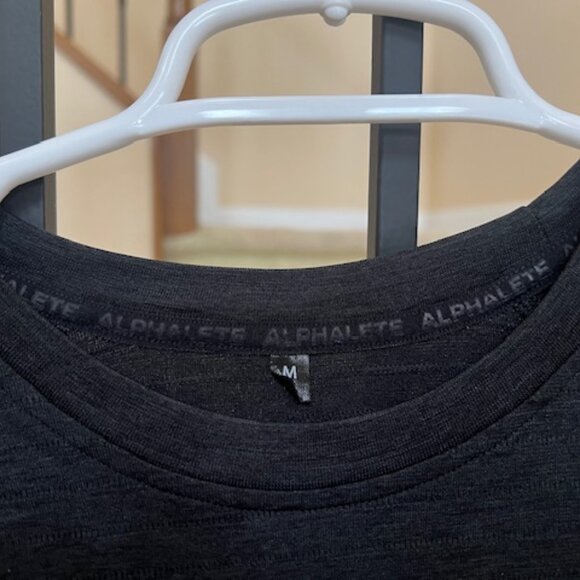 NWT Alphalete Hero Seamless Long Sleeve - Picture 5 of 9